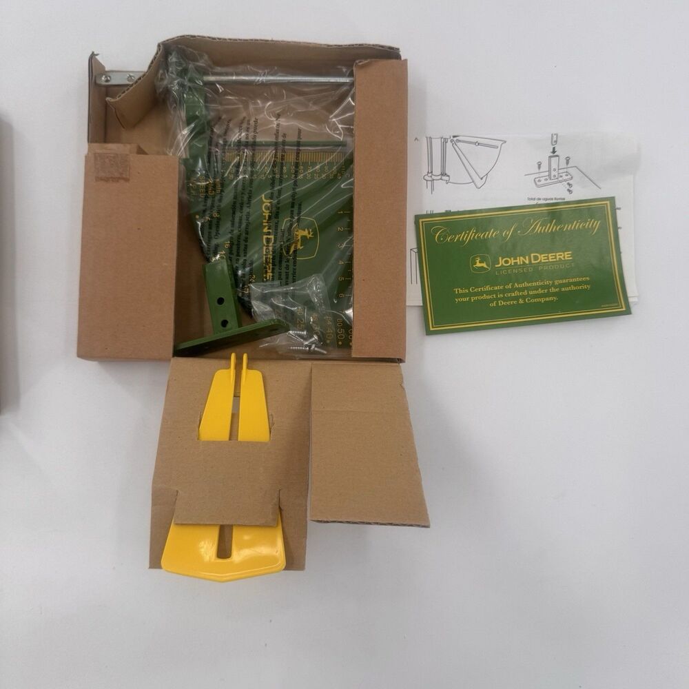 John Deere Analog Weather Station Kit Rain Gauge Wind Speed Meter Open Box COA